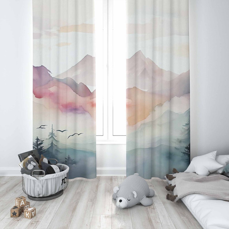 Tirai Kamar Tidur Anak Motif H - Baby Nursery Office ulasan dan harga