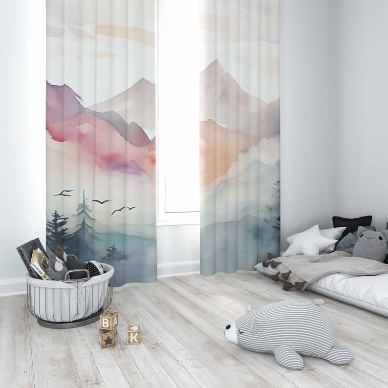 Tirai Kamar Tidur Anak Motif H - Baby Nursery Office ulasan dan harga